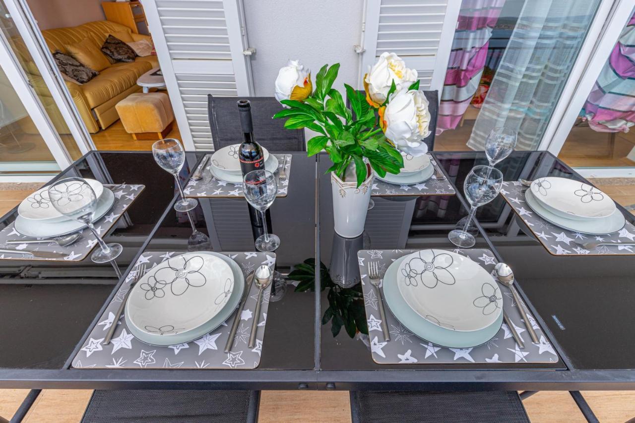 Apartmani Jasminka Dramalj Exteriör bild