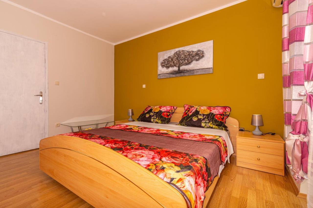 Apartmani Jasminka Dramalj Exteriör bild
