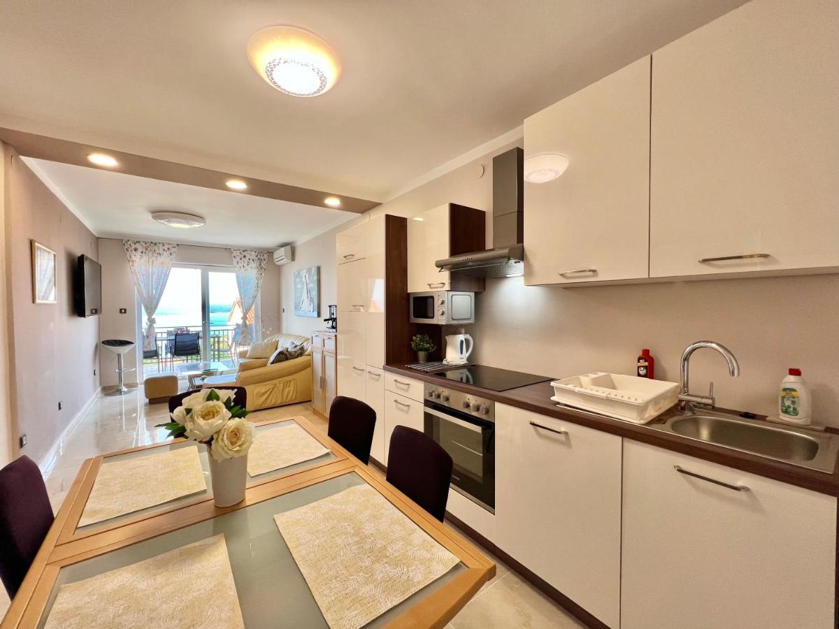 Apartmani Jasminka Dramalj Exteriör bild
