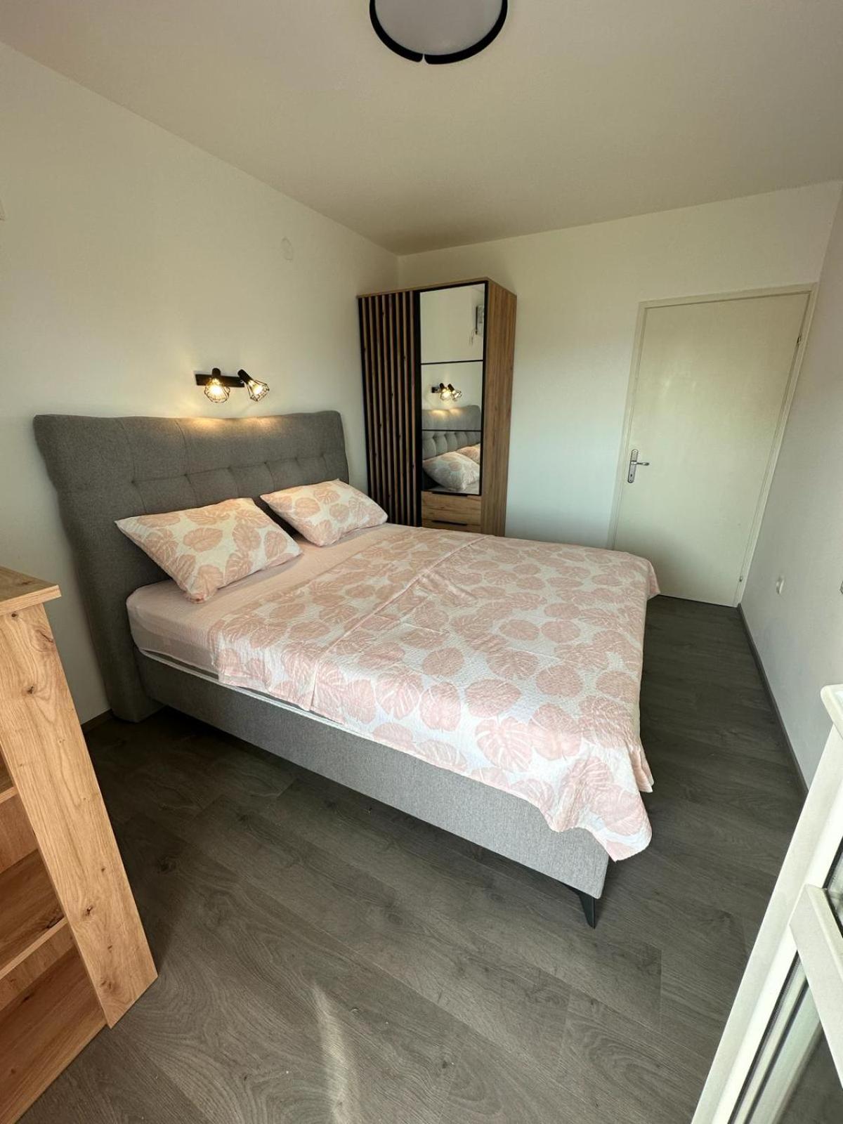 Apartmani Jasminka Dramalj Exteriör bild